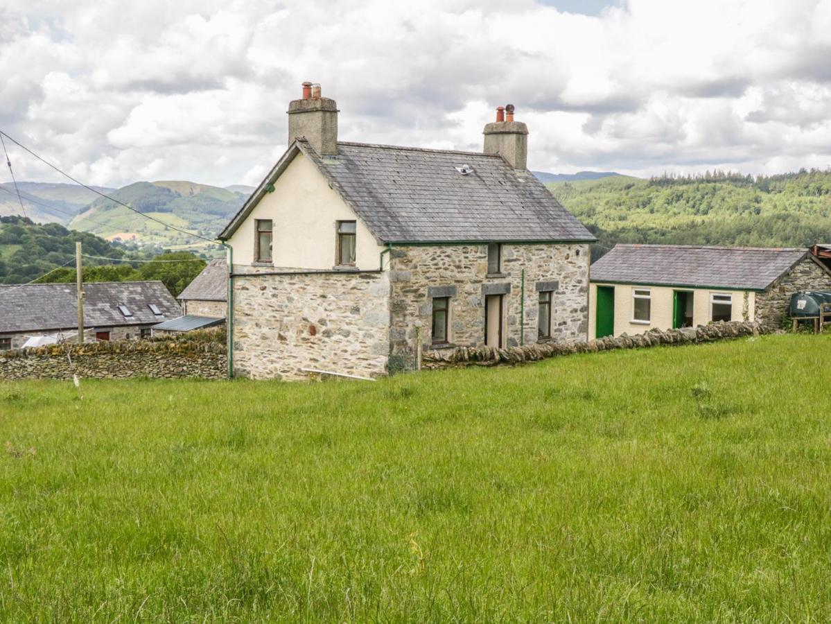 Vila Penrhyddion Ucha Capel Garmon Exteriér fotografie